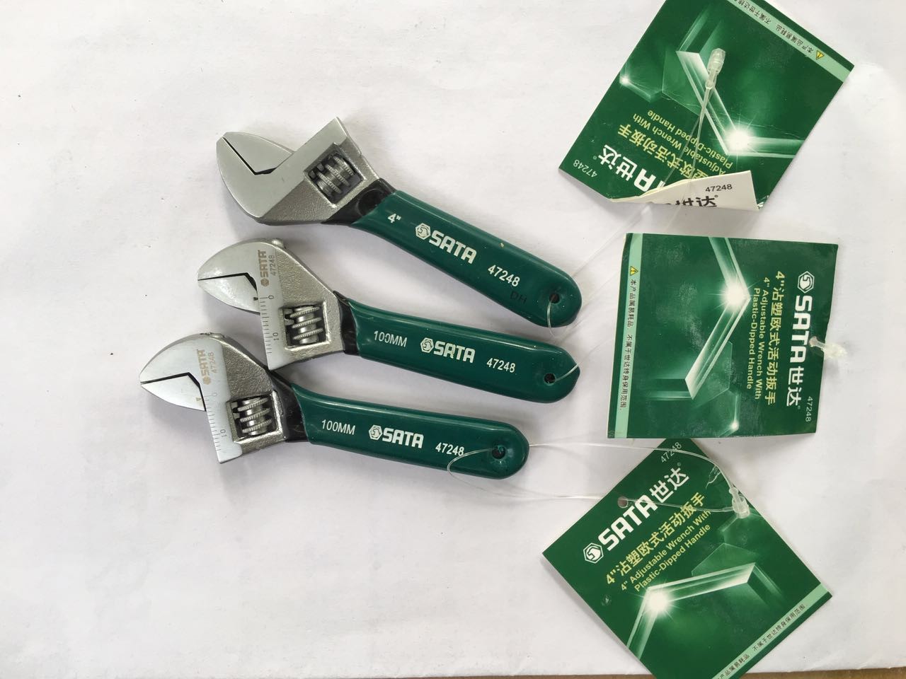 ����4������